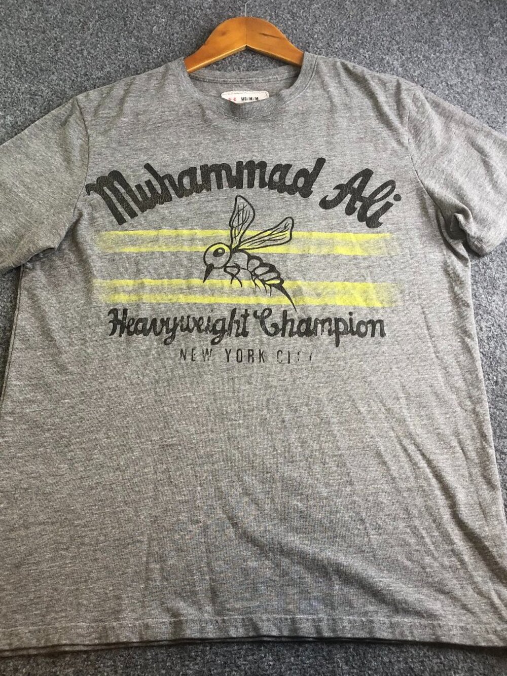 Under Armour Muhammad Ali Roots Of Fight Shirt Mens Medium Gray Boxing